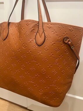 Extra Large Embossed Tote with Red-Striped Interior